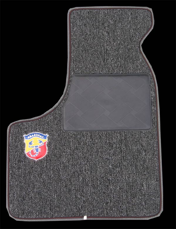 Tappetini Fiat 500 Fiat 126 Abarth in moquette anteriori e posteriori di  colore grigio (con 2 stemmi Abarth)