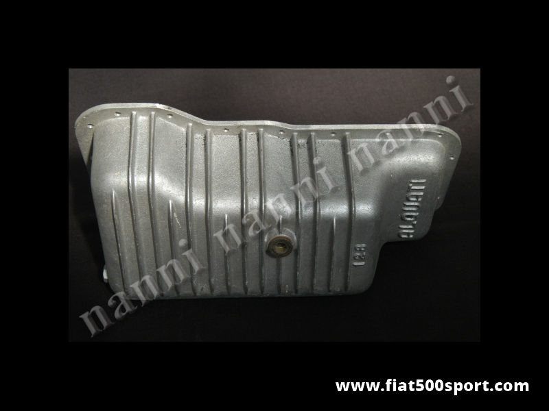 Art. 0906 - Coppa olio in alluminio per Fiat 128 e X1/9. - Coppa olio Alquati in alluminio ( tiene 1 litro in più) per tutti i motori Fiat 128 e X1/9.
